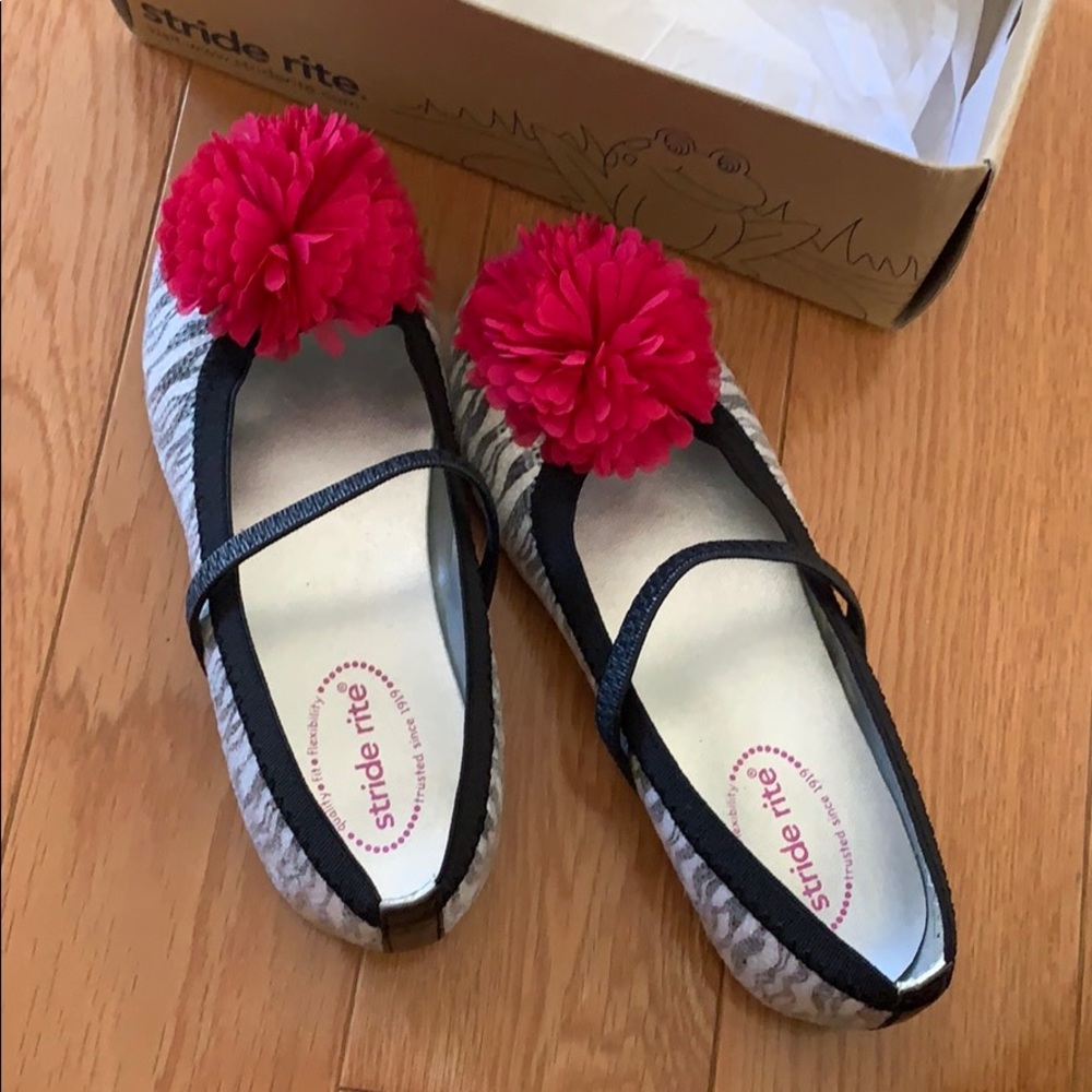 Brand new girl’s Stride Rite dress shoes.